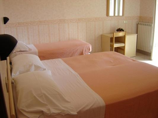 Hotel Sud America فيوجّي الغرفة الصورة