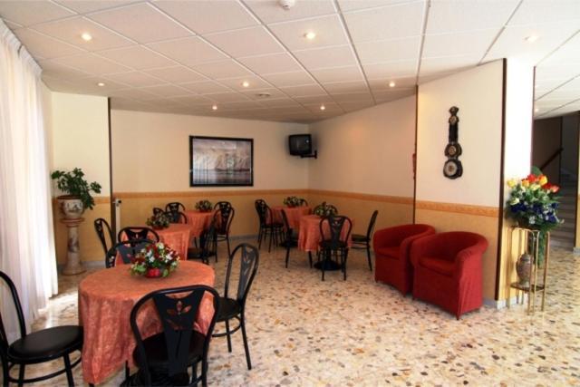 Hotel Sud America فيوجّي المظهر الخارجي الصورة