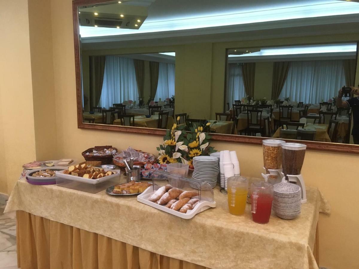 Hotel Sud America فيوجّي المظهر الخارجي الصورة