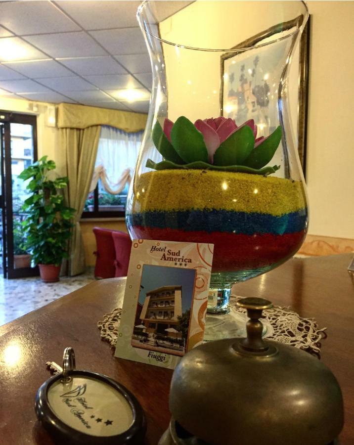 Hotel Sud America فيوجّي المظهر الخارجي الصورة