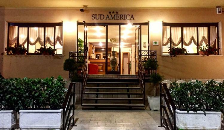 Hotel Sud America فيوجّي المظهر الخارجي الصورة